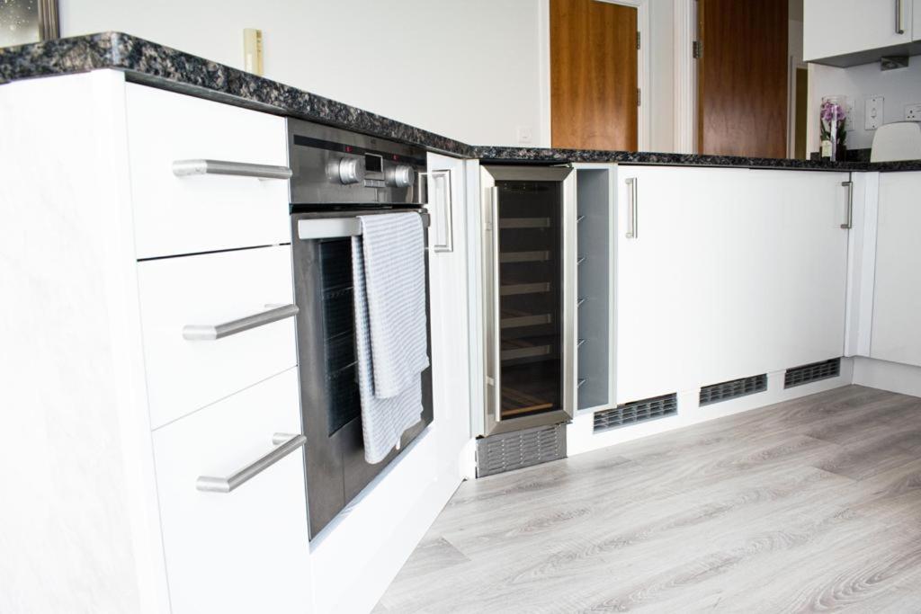 109 Meridian Tower, Meridian Quay, Trawler Road Swansea Sa11Jw מראה חיצוני תמונה