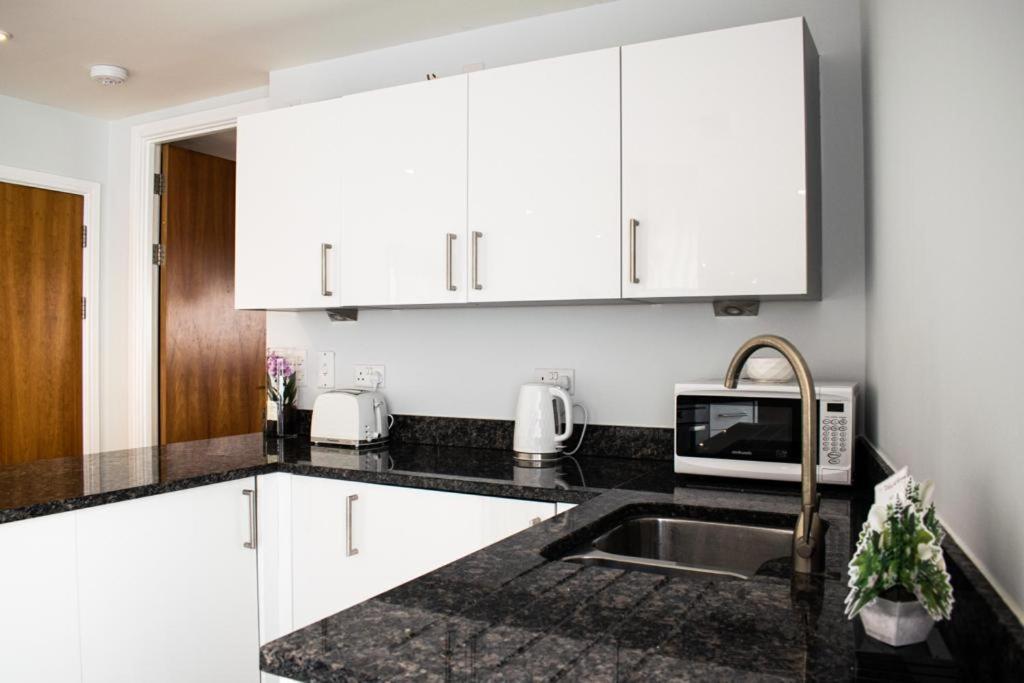 109 Meridian Tower, Meridian Quay, Trawler Road Swansea Sa11Jw מראה חיצוני תמונה