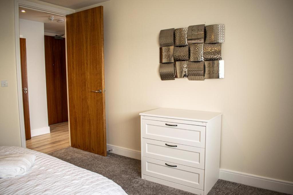 109 Meridian Tower, Meridian Quay, Trawler Road Swansea Sa11Jw מראה חיצוני תמונה
